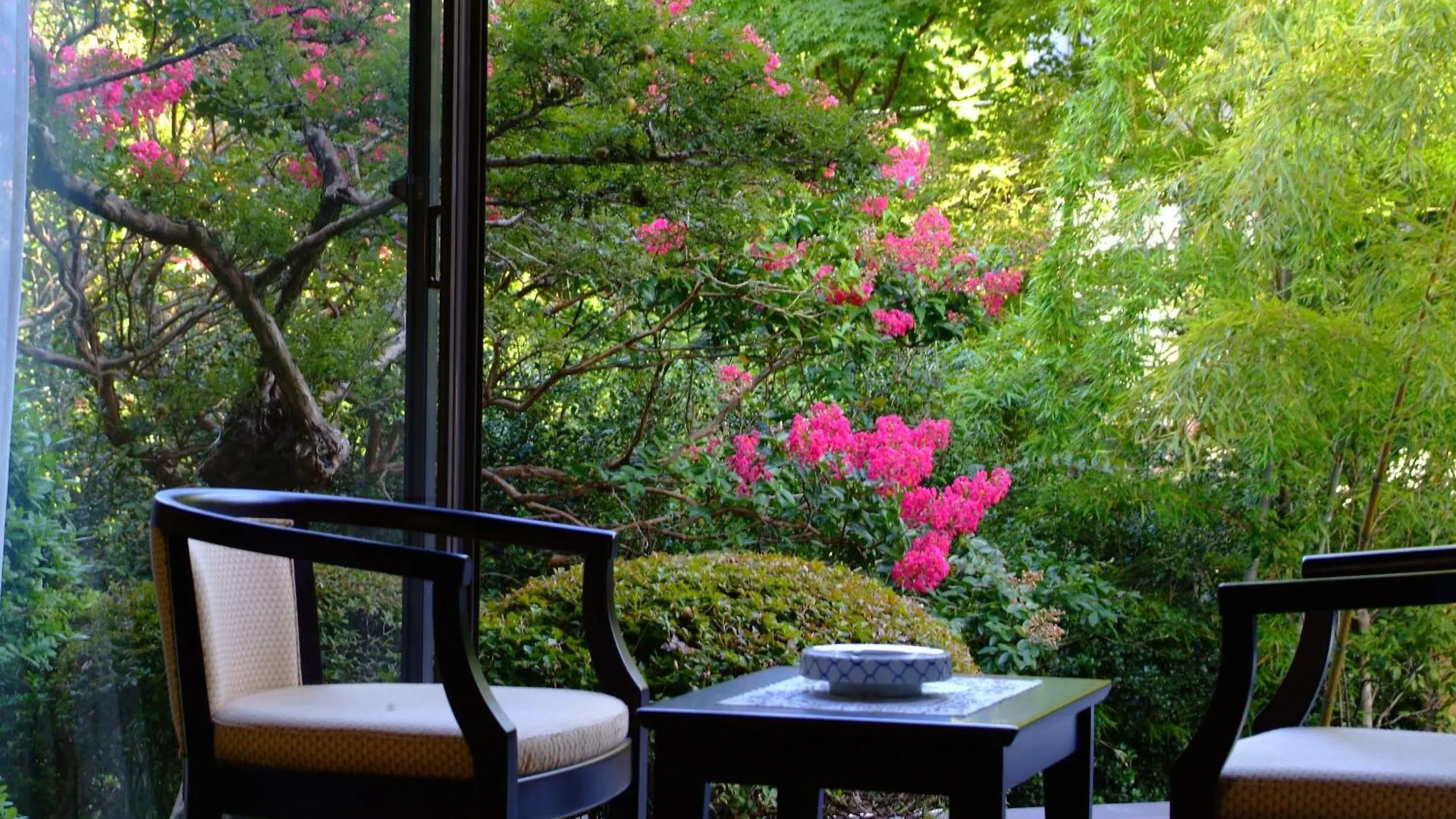Hotel Mitake Hakone 3*,